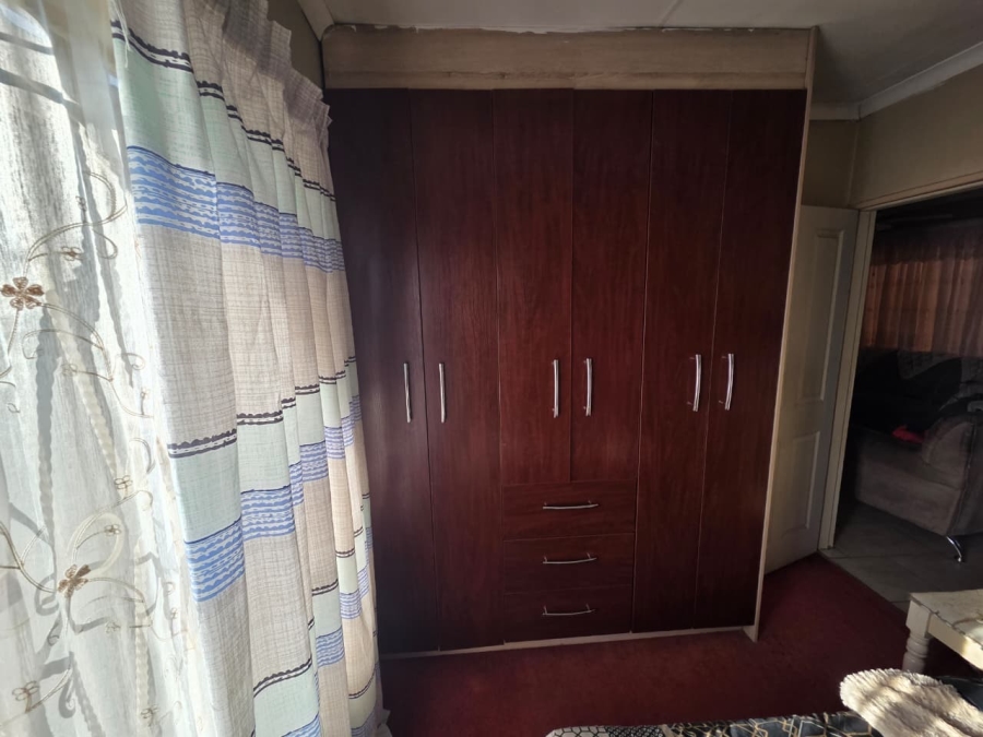 2 Bedroom Property for Sale in Lourierpark Free State